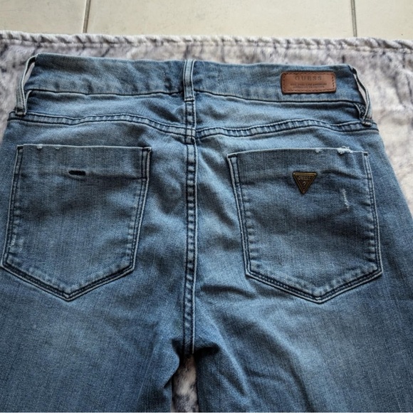 Guess Light Blue Denim Jeans - Picture 2 of 4